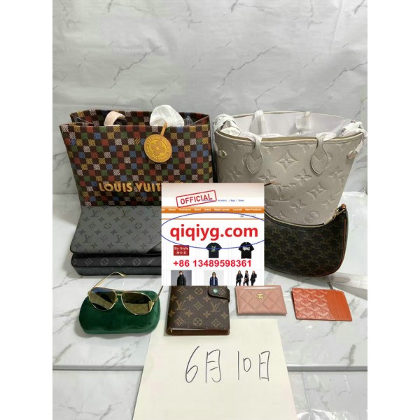 qiqiyg.com tangma2088.com official whatsapp:+8613489598361 Sacs à main et vêtements de mode en gros Darcy-yupoo Topk8-97