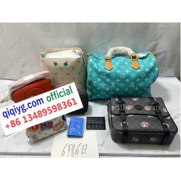 qiqiyg.com tangma2088.com official whatsapp:+8613489598361 Sacs à main et vêtements de mode en gros Darcy-yupoo Topk8-102