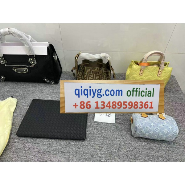 qiqiyg.com tangma2088.com official whatsapp:+8613489598361 Sacs à main et vêtements de mode en gros Darcy-yupoo Topk8-145